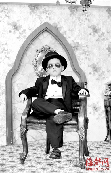 小伙伴 你这打扮真该跳个骑马舞啊|宝宝|爸爸