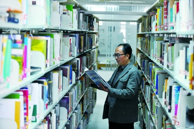 蔡甸读书狂人16个月看349本书|借阅|图书馆