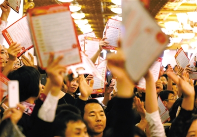 李阳的后疯狂时代:成为安利直销员|李阳|课程