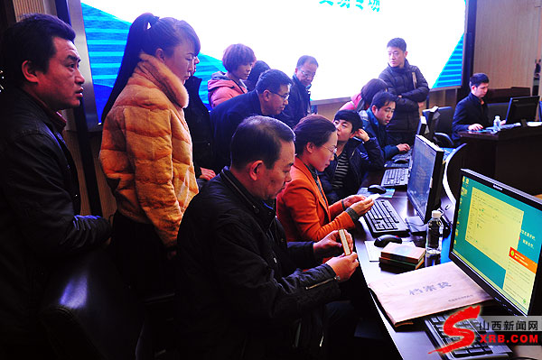 电子交易平台省成本、提效率 新型供需关系待