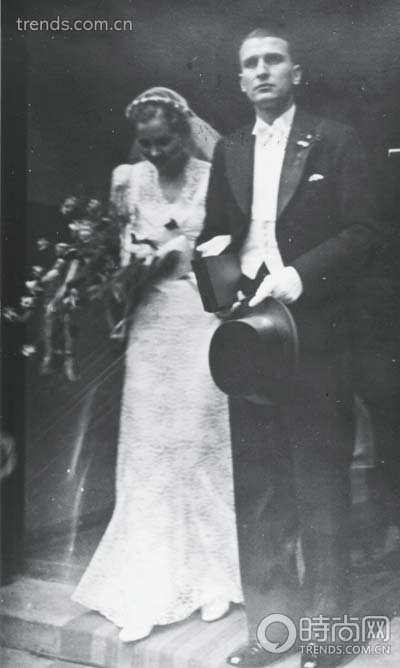 婚纱第一代传人卡罗拉与艾里希于1938年3月3日成婚