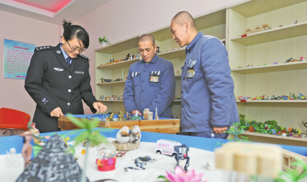 阳光照在角落|心理咨询室|民警