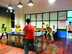 龙藏社区举办乒乓球比赛|弧线球|扣球