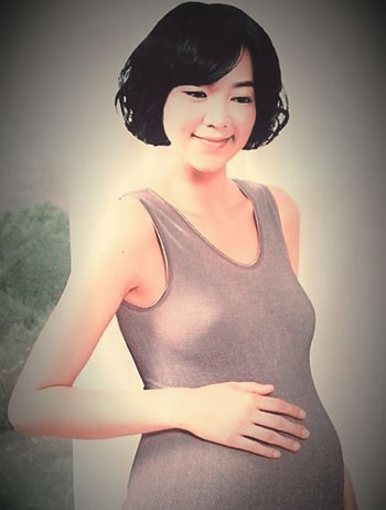 阿雅被曝已怀孕 与华裔男友交往7年拒结婚(图)