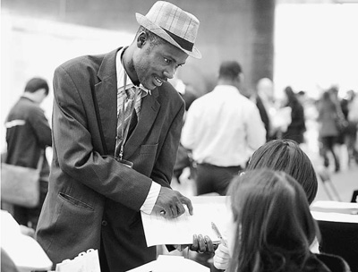 中国成吸引外国求职者磁石|人才市场|招聘