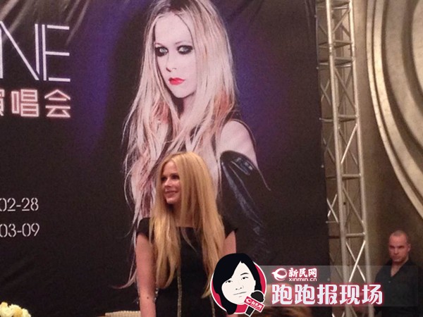 艾薇儿今晚在沪开唱 中国巡演开启摇滚天后凤凰文化 