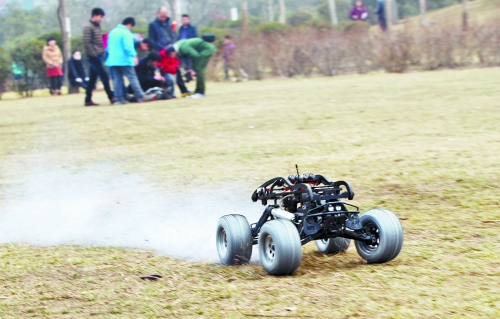 车模飙车 漂移飞车样样精|车模|汽车