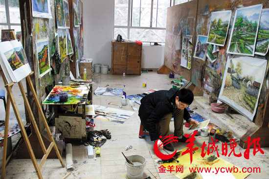 深圳:聋哑儿童绘画学校的十三年办学征途(图)|