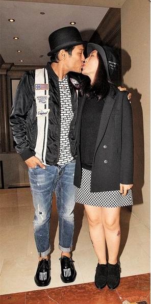 杜德伟遭经纪人控窃密诈骗 恐入狱十一年|个唱