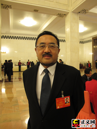 韩德云代表:严惩破坏选举犯罪 维护基本政治制