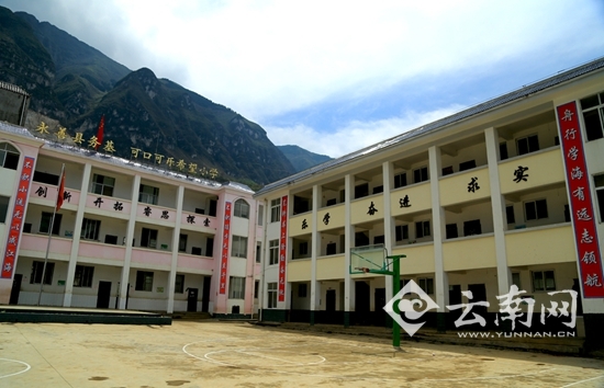 云南昭通永善地震75所学校受损 3万余学生清明