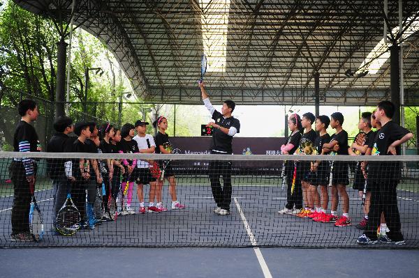 网球 2014明日之星青少年网球训练营合肥开