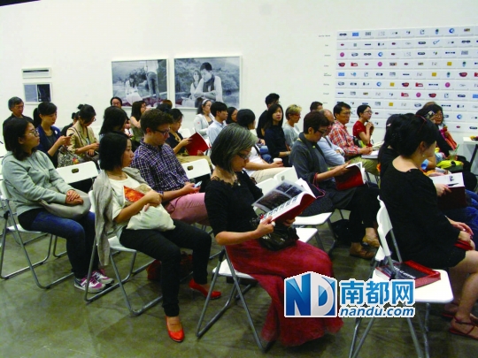 2 .80多人的参会阵容，代表了香港本土艺评创作、鉴赏和阅读的兴趣峰值。