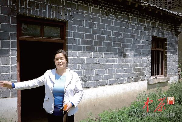 吴焕霞说，这就是她和程虹当年的宿舍。