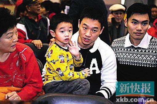 杨威(运动员)     儿子 杨阳洋(杨文昌) 5岁