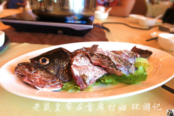 在疍家渔排上吃“天下第一粥” 在疍家渔排上吃“天下第一粥”