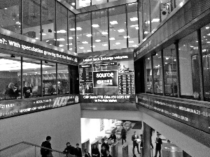 6月首周25.5亿资金流入RQFII ETF|申购|基金