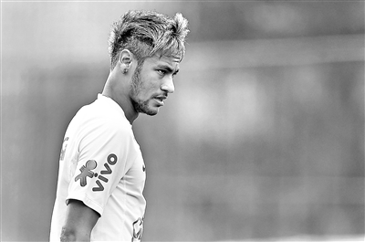 内马尔 更换发型|内马尔|巴西队