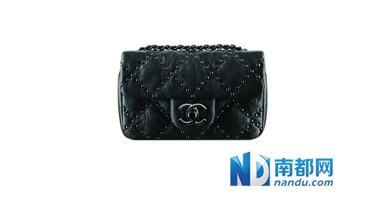 小号小羊皮翻盖包