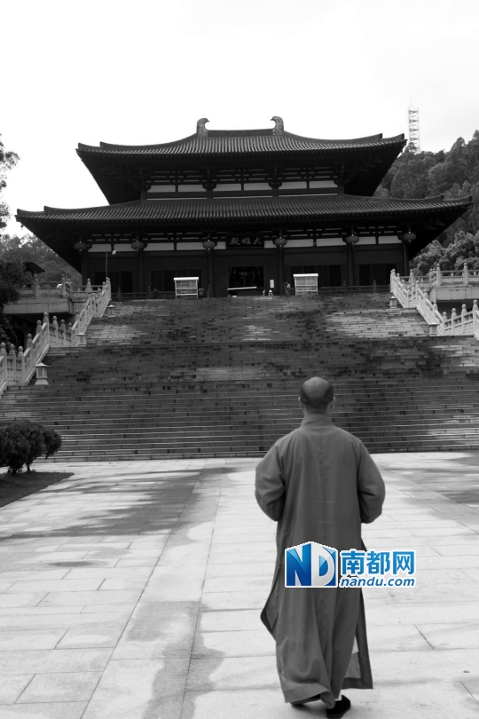 永福寺建筑恢宏，意境清幽。
