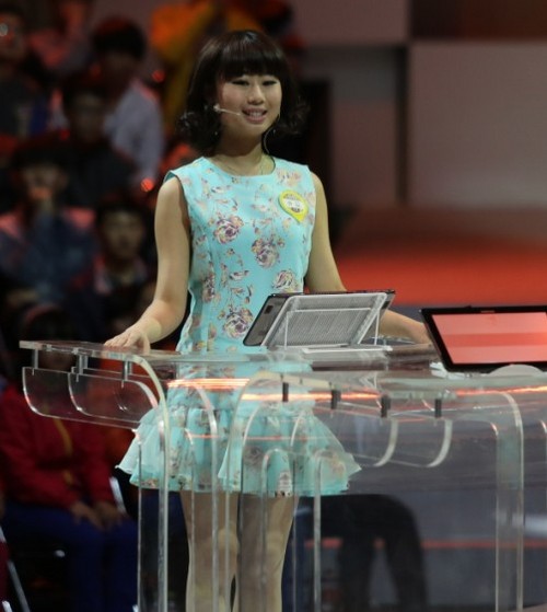 中国成语大会唐蕊夺冠 《成语大会》完美落幕