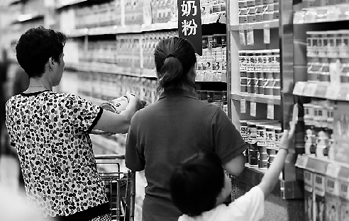 近日多地曝婴幼儿奶粉价格跳水 杭州市场动静