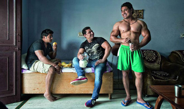 揭秘印度壮男村 9成男性接受健身训练当保镖