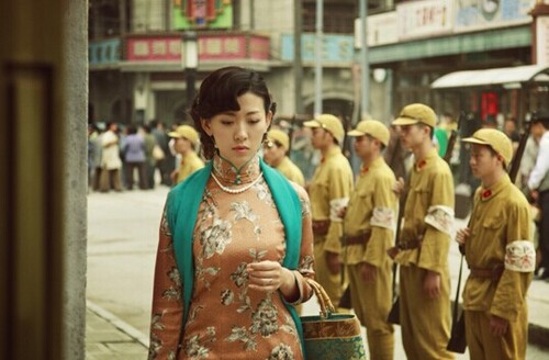 《王大花》热拍 马灿灿饰演闫妮<em>三妹</em>颇传神_娱