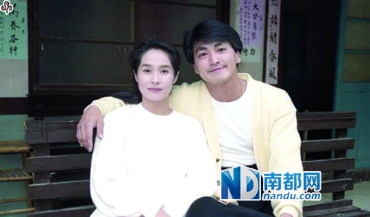 金素梅与何家劲有“60岁之约”。