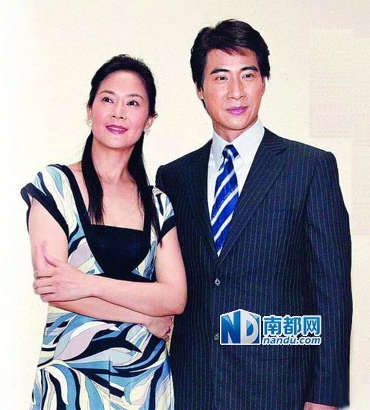 俞小凡与翁家明只分居未离婚。