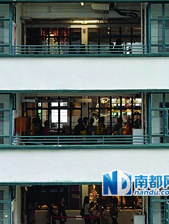 元创方由前已婚警察宿舍改建。