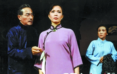 最早演出时也曾有"笑场" 上世纪九十年代,在北京人艺《雷雨》第二版中