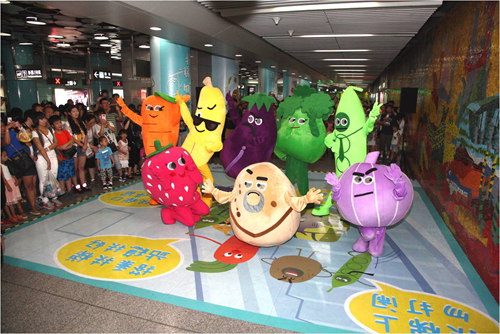 8个卡通人物精彩亮相