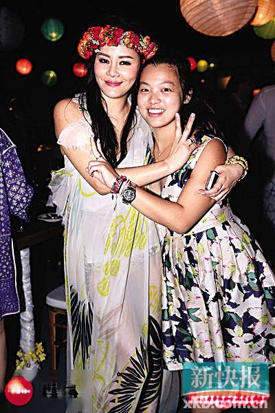 ■范姜与钟镇涛大女儿嘉晴感情要好。