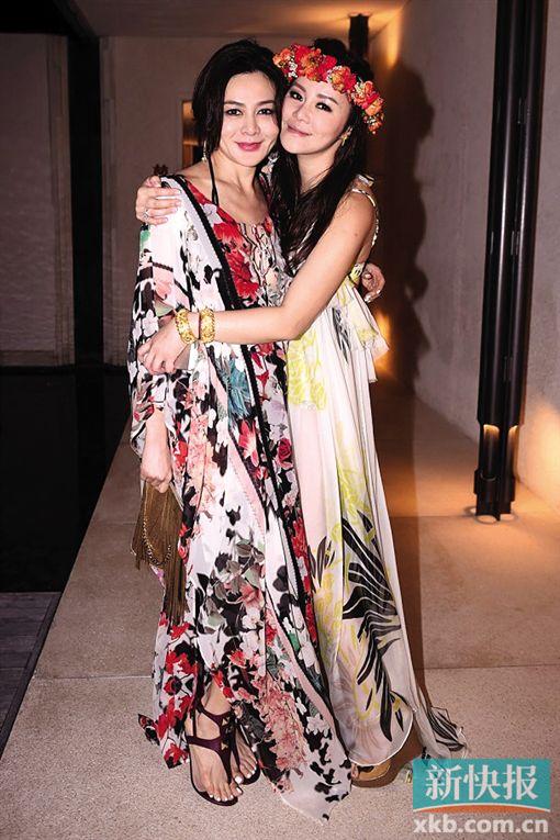 ■关之琳是证婚人之一