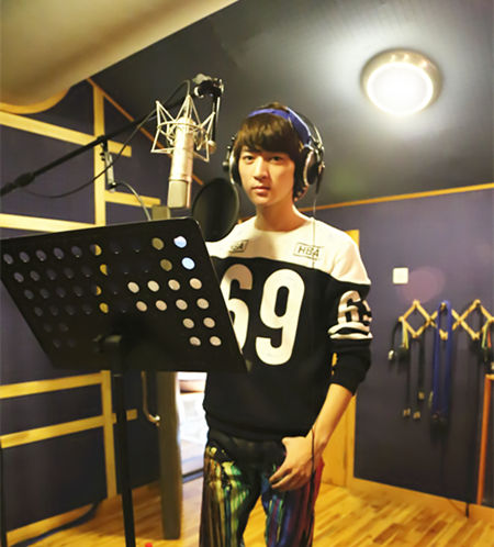 文卓录制《来自星星的继承者们》主题曲一生一