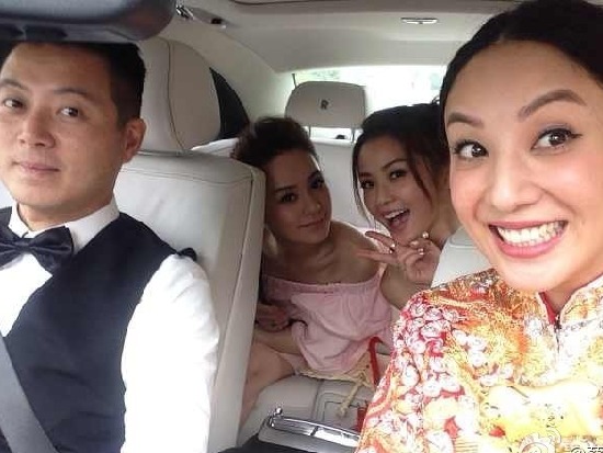 甄子丹<em>小姨子</em>诞 百亿 <em>女儿</em> 老公贴身陪伴|香港|
