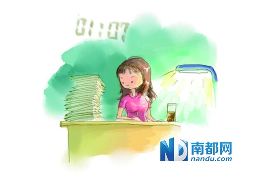 李维军二胡十送红军曲谱-所有的人都坐着,只有他(她)站着,而且一站就是一年甚至几十年.
