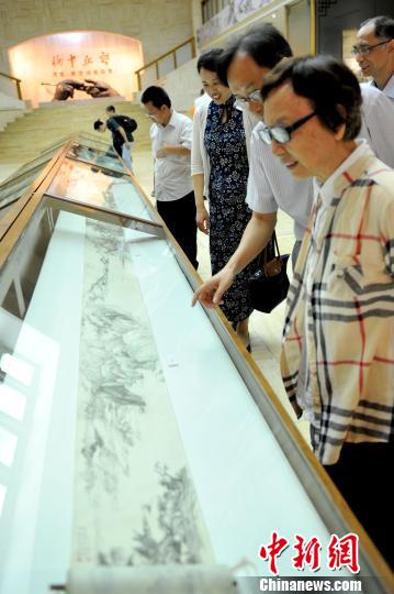 谈莉娜图片青年心中的共鸣引发了无数北漂