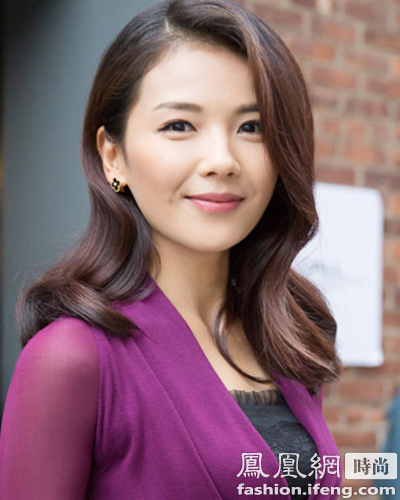 中国女星观战时装周必备美肤神器