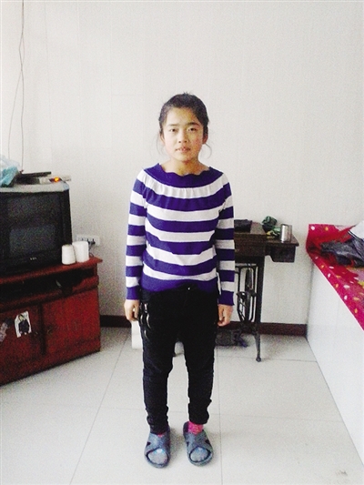 <em>孩子头发</em>有<em>自来卷</em> 请好心人帮留意|女儿|<em>孩子</em>