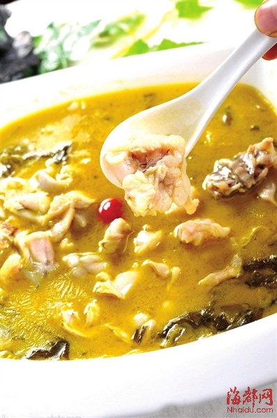 泡椒田鸡是多数融合菜餐厅的王牌产品