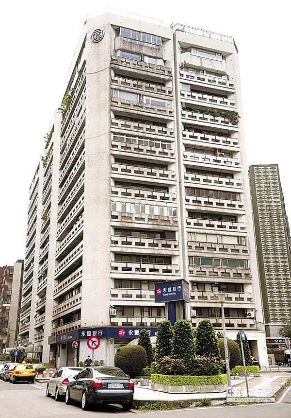 连胜文搬回一品大厦，与父母同住。（图片来源：台湾《中国时报》）