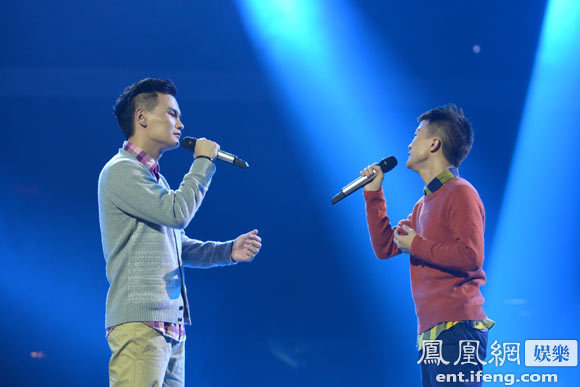 周深李维回归《好声音》 合唱《偶然》献那英(图)