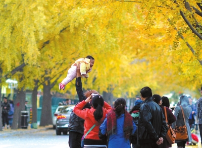 什么才叫享受天伦之乐 b55f8bea-8fdc-43d1-a433-434d7c0d520e.jpg