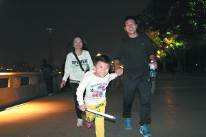 跑步感受夜广州|卢琳|廖艺