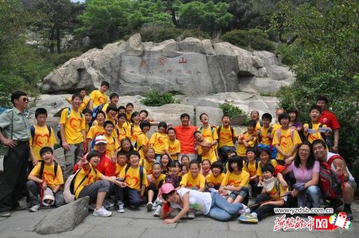 2012年带着孩子们爬泰山泰山行