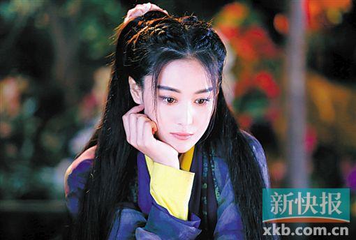 咦  俞灏明 你 怎么了 ? 嗯 这部《莫愁传》不错