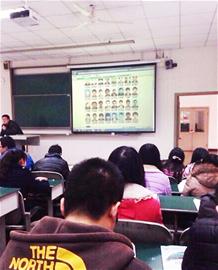 老师用证件照点名化妆的同学咋办?|学生|军训