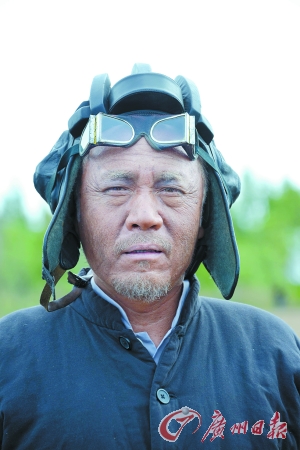 陈宝国为戏剃<em>掉头发和眉毛</em>|陈宝国|冯远征_凤凰